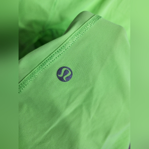 Lululemon Runbeam Hoodie, Zippy Green, Small - Picture 5 of 5